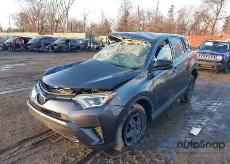 2018 Toyota Rav4 Le z USA, uszkodzony, nr VIN JTMBFREV4JJ214436